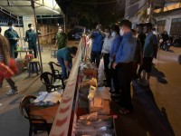 LĐLĐ Bình Định hỗ trợ khẩn cấp đoàn viên bị phong tỏa